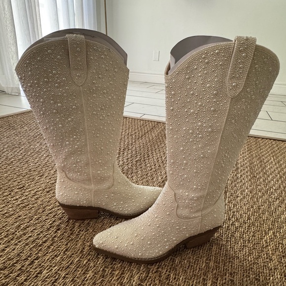 Betsey Johnson Pearled Cowboy Women's Boots - Picture 4 of 7